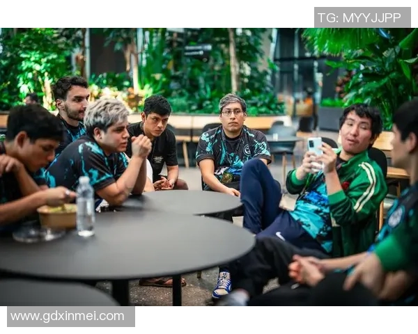 DOTA2热点分析V5战队的战术盯防策略与应对措施 DOTA2热点分析V5战队的战术盯防策略与应对措施